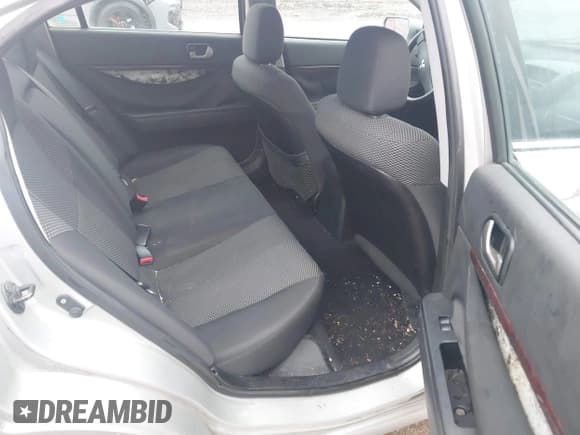 ✅ 2012 Mitsubishi Galant ES • VIN: 4A32B3FF3CE011398 • Lot: 43782390. Listed on IAAI with 287,000 mi. Free auction sales archive from the USA and detailed vehicle history report at DreamBid. Image 8.