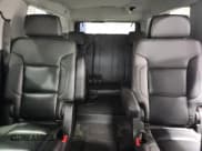 ✅ 2018 Chevrolet Suburban LT • VIN: 1GNSKHKC6JR184115 • Lot: 86071935. Wystawiony na Copart z przebiegiem 151 207 mil. Bezpłatny archiwum sprzedaży aukcyjnych z USA i szczegółowy raport historii pojazdu na DreamBid. Zdjęcie 10.