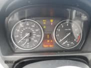 ✅ 2009 BMW 3 Series 335i xDrive • VIN: WBAWC73529E068217 • Lot: 69091385. Wystawiony na Copart z przebiegiem 103 872 mil. Bezpłatny archiwum sprzedaży aukcyjnych z USA i szczegółowy raport historii pojazdu na DreamBid. Zdjęcie 9.