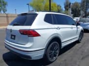 ✅ 2022 Volkswagen Tiguan SE R-Line Black • VIN: 3VVCB7AX3NM073218 • Лот: 42254388. Опубликован ранее на IAAI с пробегом 31 998 миль. Бесплатный доступ к архиву аукционных продаж из США и подробный отчёт об истории автомобиля на DreamBid. Изображение 4.