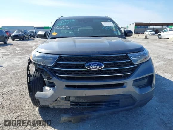 ✅ 2024 Ford Explorer XLT • VIN: 1FMSK7DH5RGA08977 • Lot: 41387663. Wystawiony na IAAI z przebiegiem 14 205 mil. Bezpłatny archiwum sprzedaży aukcyjnych z USA i szczegółowy raport historii pojazdu na DreamBid. Zdjęcie 12.