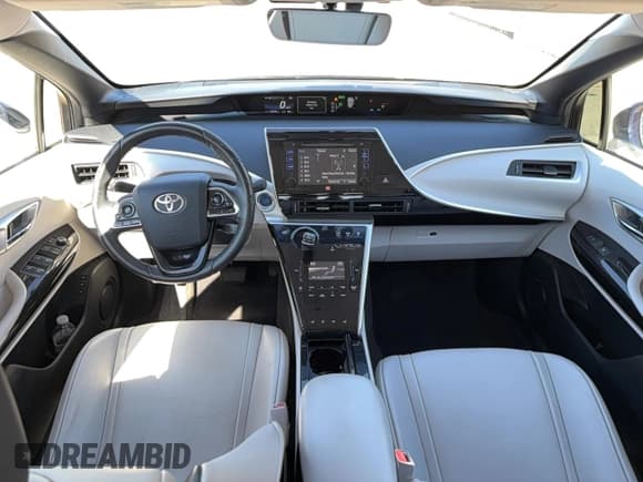 ✅ 2017 Toyota Mirai • VIN: JTDBVRBD9HA001930 • Лот: 90710115. Опубликован ранее на Copart с пробегом 57 858 миль. Бесплатный доступ к архиву аукционных продаж из США и подробный отчёт об истории автомобиля на DreamBid. Изображение 9.