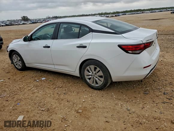 ✅ 2024 Nissan Sentra S • VIN: 3N1AB8BV5RY365768 • Lot: 93924255. Listed on Copart with 34,813 mi. Free auction sales archive from the USA and detailed vehicle history report at DreamBid. Image 2.