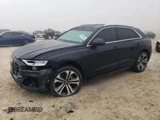 ✅ 2020 Audi Q8 Premium Plus • VIN: WA1BVAF10LD000667 • Лот: 43176355. Опубликован ранее на Copart с пробегом 71 253 миль. Бесплатный доступ к архиву аукционных продаж из США и подробный отчёт об истории автомобиля на DreamBid. Изображение 1.