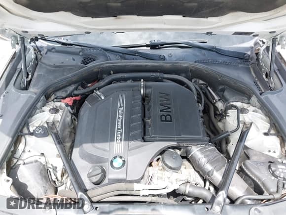 ✅ 2014 BMW 5 Series 535i • VIN: WBA5B1C51ED481211 • Lot: 42649588. Listed on IAAI with 97,920 mi. Free auction sales archive from the USA and detailed vehicle history report at DreamBid. Image 10.