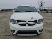 ✅ 2011 Dodge Journey R/T • VIN: 3D4PG7FG9BT537093 • Lot: 44563385. Wystawiony na Copart z przebiegiem 200 501 mil. Bezpłatny archiwum sprzedaży aukcyjnych z USA i szczegółowy raport historii pojazdu na DreamBid. Zdjęcie 5.