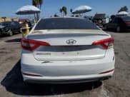 ✅ 2015 Hyundai Sonata SE • VIN: 5NPE24AF2FH167921 • Lot: 83852635. Wystawiony na Copart z przebiegiem Nie podano. Bezpłatny archiwum sprzedaży aukcyjnych z USA i szczegółowy raport historii pojazdu na DreamBid. Zdjęcie 6.
