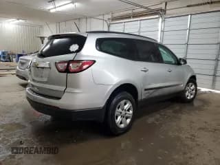 ✅ 2014 Chevrolet Traverse LS • VIN: 1GNKRFKD2EJ240340 • Lot: 69561564. Wystawiony na Copart z przebiegiem Nie podano. Bezpłatny archiwum sprzedaży aukcyjnych z USA i szczegółowy raport historii pojazdu na DreamBid. Zdjęcie 3.