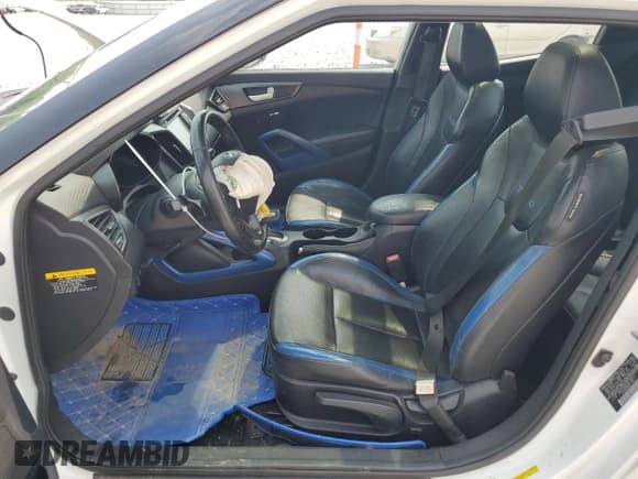 ✅ 2013 Hyundai Veloster Turbo • VIN: KMHTC6AE5DU110473 • Lot: 65723874. Wystawiony na Copart z przebiegiem 159 166 mil. Bezpłatny archiwum sprzedaży aukcyjnych z USA i szczegółowy raport historii pojazdu na DreamBid. Zdjęcie 7.