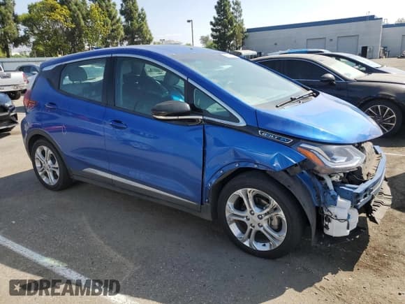 ✅ 2019 Chevrolet Bolt EV LT • VIN: 1G1FY6S00K4113230 • Lot: 69625804. Wystawiony na Copart z przebiegiem 34 760 mil. Bezpłatny archiwum sprzedaży aukcyjnych z USA i szczegółowy raport historii pojazdu na DreamBid. Zdjęcie 4.