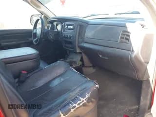 ✅ 2005 Dodge 1500 SLT • VIN: 1D7HA18DX5S300949 • Lot: 43702693. Wystawiony na IAAI z przebiegiem 257 785 mil. Bezpłatny archiwum sprzedaży aukcyjnych z USA i szczegółowy raport historii pojazdu na DreamBid. Zdjęcie 5.