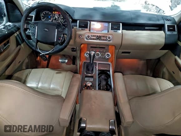 ✅ 2010 Land Rover Range Rover Sport HSE Lux • VIN: SALSK2D43AA226775 • Лот: 96412945. Опубликован ранее на Copart с пробегом 176 979 миль. Бесплатный доступ к архиву аукционных продаж из США и подробный отчёт об истории автомобиля на DreamBid. Изображение 8.