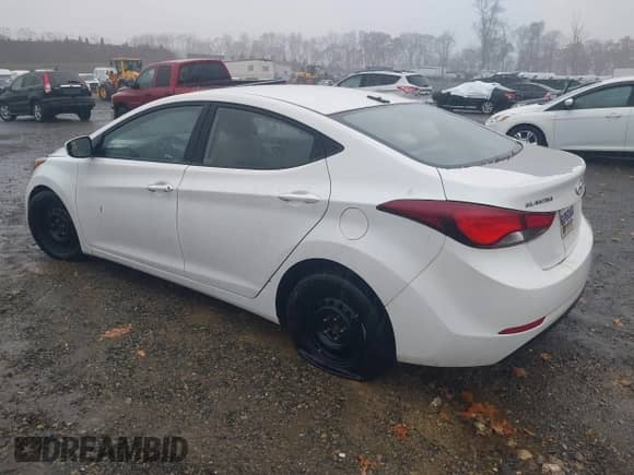 2016 Hyundai Elantra SE with VIN 5NPDH4AE5GH775032, listed as a IAAI auction lot 43592526 with 218,744 mi miles and . Bid and sale history available at DreamBid. Image 3.