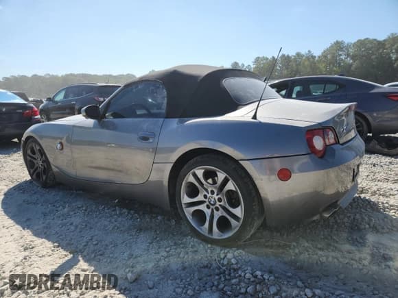 ✅ 2005 BMW Z4 3.0i • VIN: 4USBT53515LU09189 • Lot: 84481445. Listed on Copart with 204,573 mi. Free auction sales archive from the USA and detailed vehicle history report at DreamBid. Image 2.
