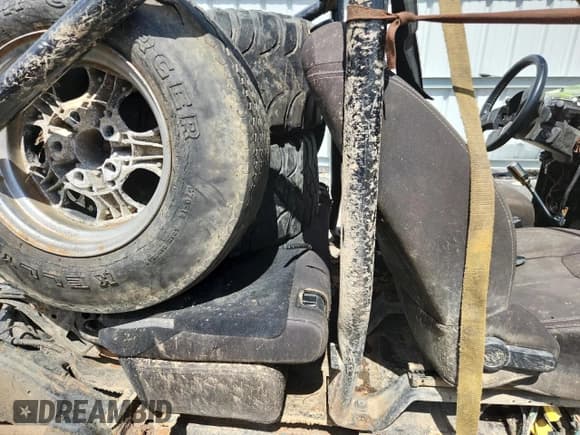 ✅ 2015 Jeep Wrangler Unlimited Sahara • VIN: 1C4BJWEG8FL529718 • Lot: 70331225. Listed on Copart with Not provided. Free auction sales archive from the USA and detailed vehicle history report at DreamBid. Image 10.