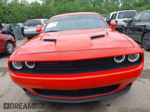 2018 Dodge Challenger R/T z VIN 2C3CDZBT4JH276955, wystawiony jako IAAI lot #42149110 z przebiegiem 80 000 mil mil oraz . Historia ofert i sprzedaży dostępna na DreamBid. Obrazek 12.