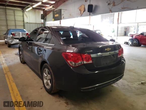 ✅ 2015 Chevrolet Cruze LT • VIN: 1G1PC5SB3F7238225 • Lot: 63954332. Listed on Copart with 123,777 mi. Free auction sales archive from the USA and detailed vehicle history report at DreamBid. Image 3.
