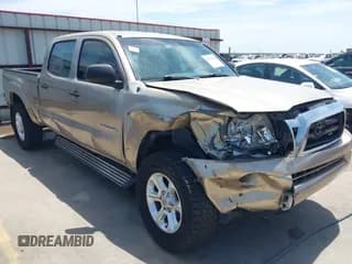 ✅ 2005 Toyota Tacoma PreRunner • VIN: 5TEKU72N15Z033336 • Lot: 42876848. Listed on IAAI with 273,327 mi. Free auction sales archive from the USA and detailed vehicle history report at DreamBid. Image 1.