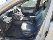 ✅ 2024 Jeep Compass Latitude • VIN: 3C4NJDBN0RT582412 • Lot: 81834455. Wystawiony na Copart z przebiegiem 59 955 mil. Bezpłatny archiwum sprzedaży aukcyjnych z USA i szczegółowy raport historii pojazdu na DreamBid. Zdjęcie 7.