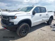 ✅ 2025 Chevrolet Silverado 1500 ZR2 • VIN: 3GCUKHEL0SG213168 • Лот: 42156338. Опубликован ранее на IAAI с пробегом 4 673 миль. Бесплатный доступ к архиву аукционных продаж из США и подробный отчёт об истории автомобиля на DreamBid. Изображение 17.