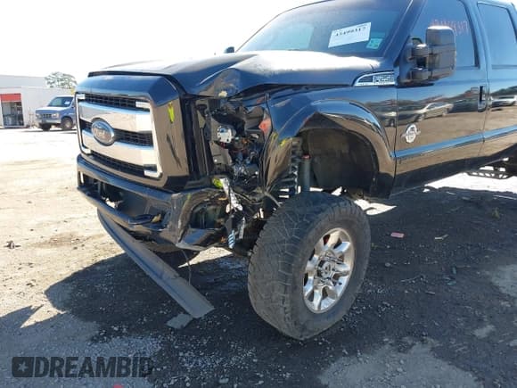 ✅ 2015 Ford F-250 Lariat • VIN: 1FT7W2BT1FEB39288 • Lot: 43499317. Listed on IAAI with 165,109 mi. Free auction sales archive from the USA and detailed vehicle history report at DreamBid. Image 6.
