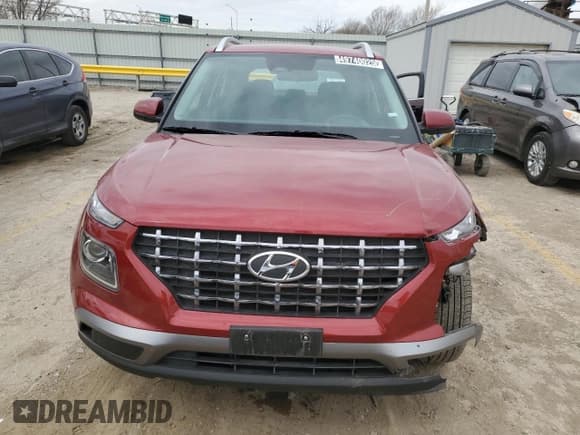 ✅ 2024 Hyundai Venue SEL • VIN: KMHRC8A39RU291721 • Lot: 49740025. Listed on Copart with 25,577 mi. Free auction sales archive from the USA and detailed vehicle history report at DreamBid. Image 5.
