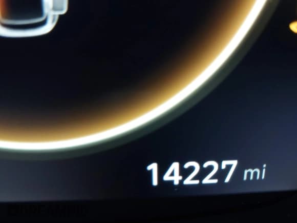 ✅ 2023 Hyundai Santa Fe Limited • VIN: 5NMS4DAL1PH627152 • Lot: 43349707. Wystawiony na IAAI z przebiegiem 14 227 mil. Bezpłatny archiwum sprzedaży aukcyjnych z USA i szczegółowy raport historii pojazdu na DreamBid. Zdjęcie 16.