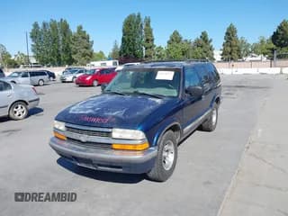 ✅ 1999 Chevrolet Blazer LS • VIN: 1GNCS13W0X2125101 • Lot: 42311277. Wystawiony na IAAI z przebiegiem Nie podano. Bezpłatny archiwum sprzedaży aukcyjnych z USA i szczegółowy raport historii pojazdu na DreamBid. Zdjęcie 6.