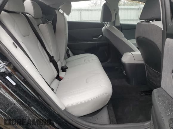 ✅ 2026 Hyundai Elantra Limited • VIN: KMHLP4DG9SU055867 • Лот: 90499125. Опубликован ранее на Copart с пробегом 7 038 миль. Бесплатный доступ к архиву аукционных продаж из США и подробный отчёт об истории автомобиля на DreamBid. Изображение 10.