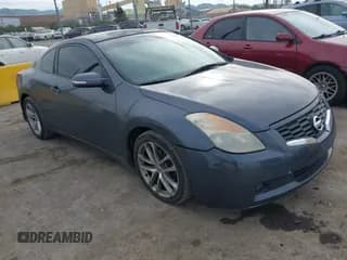 ✅ 2009 Nissan Altima SE • VIN: 1N4BL24E29C135970 • Lot: 41697555. Listed on IAAI with 232,896 mi. Free auction sales archive from the USA and detailed vehicle history report at DreamBid. Image 1.