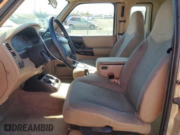 ✅ 2000 Ford Ranger XLT • VIN: 1FTZR15X9YPB56338 • Lot: 66380575. Listed on Copart with 114,196 mi. Free auction sales archive from the USA and detailed vehicle history report at DreamBid. Image 7.