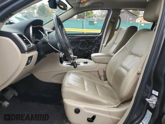 2017 Jeep Grand Cherokee Limited with VIN 1C4RJFBG7HC749101, listed as a Copart auction lot 85588465 with 128,807 mi miles and Salvage title. Bid and sale history available at DreamBid. Image 7.