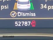 ✅ 2021 Chevrolet Traverse LT Cloth • VIN: 1GNEVGKW3MJ261227 • Lot: 43453989. Wystawiony na IAAI z przebiegiem 52 787 mil. Bezpłatny archiwum sprzedaży aukcyjnych z USA i szczegółowy raport historii pojazdu na DreamBid. Zdjęcie 15.