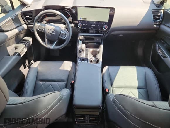 ✅ 2025 Lexus NX 350 Luxury • VIN: JTJHGCEZ3S2025129 • Lot: 80881485. Wystawiony na Copart z przebiegiem Nie podano. Bezpłatny archiwum sprzedaży aukcyjnych z USA i szczegółowy raport historii pojazdu na DreamBid. Zdjęcie 8.