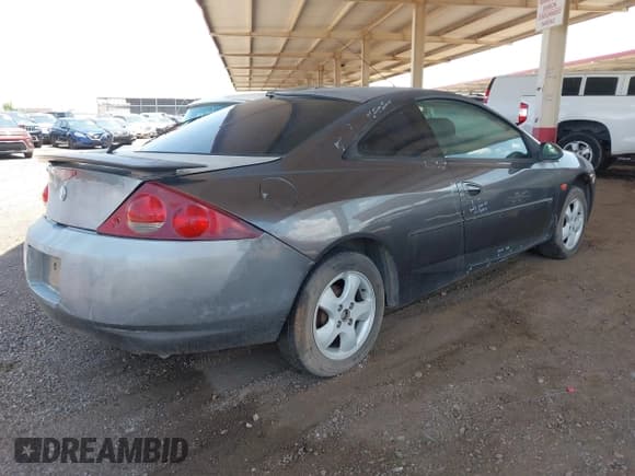✅ 2002 Mercury Cougar • VIN: 1ZWFT603925602182 • Лот: 42431599. Опубликован ранее на IAAI с пробегом 169 062 миль. Бесплатный доступ к архиву аукционных продаж из США и подробный отчёт об истории автомобиля на DreamBid. Изображение 4.