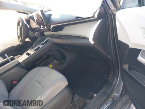 ✅ 2025 Toyota Sienna LE • VIN: 5TDKSKFC4SS160222 • Lot: 42645499. Wystawiony na IAAI z przebiegiem 10 470 mil. Bezpłatny archiwum sprzedaży aukcyjnych z USA i szczegółowy raport historii pojazdu na DreamBid. Zdjęcie 5.