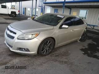 2013 Chevrolet Malibu LT with VIN 1G11E5SAXDF309723, listed as a Copart auction lot 81742255 with 241,708 mi miles and Salvage title. Bid and sale history available at DreamBid. Image 1.