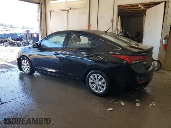 ✅ 2018 Hyundai Accent SE • VIN: 3KPC24A32JE035302 • Лот: 86153564. Опубликован ранее на Copart с пробегом 72 399 миль. Бесплатный доступ к архиву аукционных продаж из США и подробный отчёт об истории автомобиля на DreamBid. Изображение 2.