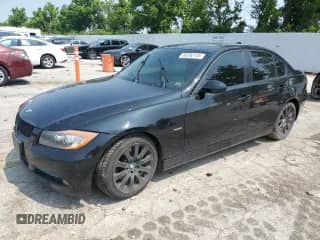 2006 BMW 3 Series 330xi with VIN WBAVD33506KV61473, listed as a Copart auction lot 60292145 with 140,718 mi miles and Salvage title. Bid and sale history available at DreamBid. Image 1.