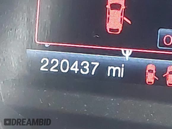 ✅ 2013 Ford Explorer Limited • VIN: 1FM5K8F84DGA84084 • Lot: 41859534. Wystawiony na IAAI z przebiegiem 220 437 mil. Bezpłatny archiwum sprzedaży aukcyjnych z USA i szczegółowy raport historii pojazdu na DreamBid. Zdjęcie 15.