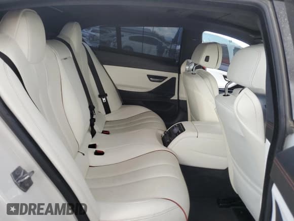✅ 2014 BMW 6 Series 650i • VIN: WBA6B2C50ED129604 • Lot: 71304015. Listed on Copart with 55,978 mi. Free auction sales archive from the USA and detailed vehicle history report at DreamBid. Image 10.