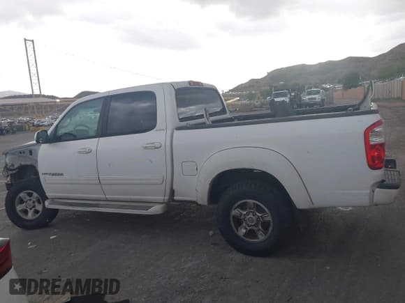 ✅ 2006 Toyota Tundra Limited • VIN: 5TBDT48106S520565 • Lot: 41936931. Listed on IAAI with 173,324 mi. Free auction sales archive from the USA and detailed vehicle history report at DreamBid. Image 14.