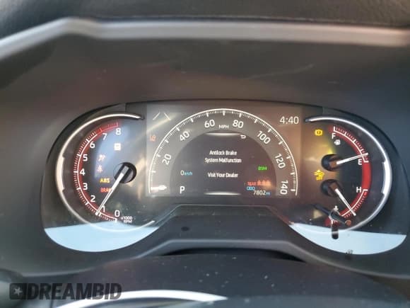 ✅ 2025 Toyota RAV4 XLE Premium • VIN: 2T3C1RFV9SC307720 • Lot: 85002675. Wystawiony na Copart z przebiegiem 7 802 mil. Bezpłatny archiwum sprzedaży aukcyjnych z USA i szczegółowy raport historii pojazdu na DreamBid. Zdjęcie 9.