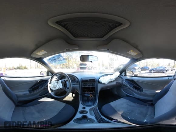 ✅ 2002 Ford Mustang Standard • VIN: 1FAFP40482F192564 • Lot: 43630767. Wystawiony na IAAI z przebiegiem 216 712 mil. Bezpłatny archiwum sprzedaży aukcyjnych z USA i szczegółowy raport historii pojazdu na DreamBid. Zdjęcie 19.