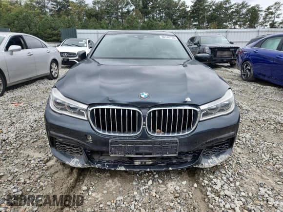 ✅ 2016 BMW 7 Series 750i xDrive • VIN: WBA7F2C50GG415401 • Lot: 90144765. Listed on Copart with 93,420 mi. Free auction sales archive from the USA and detailed vehicle history report at DreamBid. Image 5.