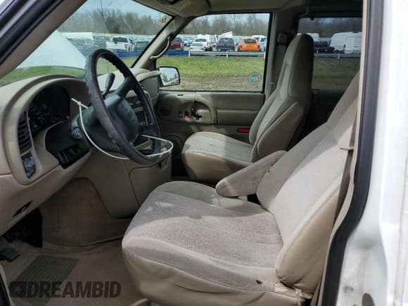 ✅ 2005 GMC Safari • VIN: 1GKDM19X25B504173 • Лот: 50250785. Опубликован ранее на Copart с пробегом 109 563 миль. Бесплатный доступ к архиву аукционных продаж из США и подробный отчёт об истории автомобиля на DreamBid. Изображение 7.