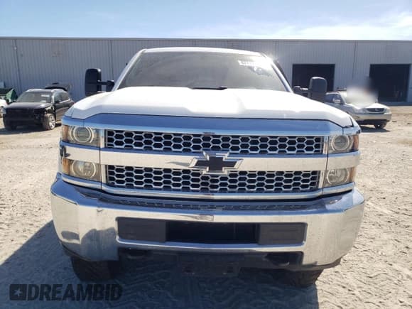 ✅ 2019 Chevrolet Silverado 2500HD Work Truck • VIN: 1GC1CREG7KF107794 • Lot: 82717795. Listed on Copart with 109,420 mi. Free auction sales archive from the USA and detailed vehicle history report at DreamBid. Image 5.