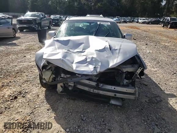 ✅ 2000 Chevrolet Impala • VIN: 2G1WF55E2Y9232894 • Lot: 48986095. Wystawiony na Copart z przebiegiem 121 136 mil. Bezpłatny archiwum sprzedaży aukcyjnych z USA i szczegółowy raport historii pojazdu na DreamBid. Zdjęcie 10.