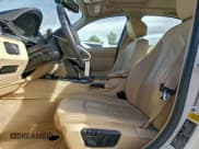 ✅ 2013 BMW 3 Series 328i xDrive • VIN: WBA3B5C58DF597619 • Lot: 95265445. Wystawiony na Copart z przebiegiem 108 398 mil. Bezpłatny archiwum sprzedaży aukcyjnych z USA i szczegółowy raport historii pojazdu na DreamBid. Zdjęcie 7.