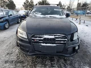 ✅ 2015 Audi SQ5 Prestige • VIN: WA1VGAFP3FA132596 • Lot: 37970884. Wystawiony na Copart z przebiegiem 77 838 mil. Bezpłatny archiwum sprzedaży aukcyjnych z USA i szczegółowy raport historii pojazdu na DreamBid. Zdjęcie 5.